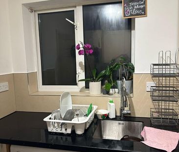 1 Bed Flat, Springbridge Road, M16 - Photo 3