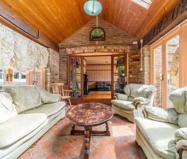 Rawcliffe Grange Farm,1 Northolme Drive - Photo 3