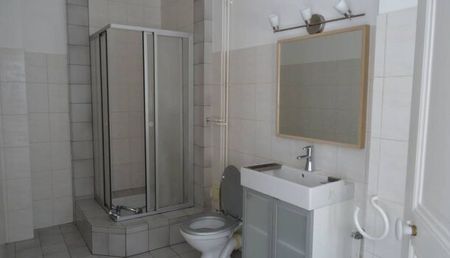 Appartement 2 pièces 53m2 REIMS 640 euros - Photo 2