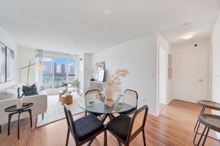 For Lease - 2585 Erin Centre Blvd. Boulevard Unit# 703, Mississauga, Ontario - Photo 4