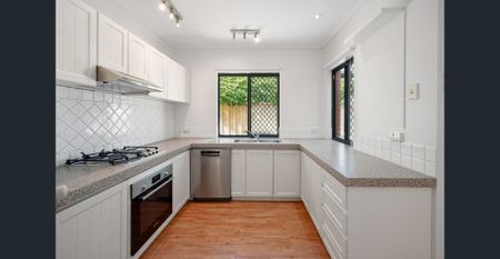 PREMIUM LIVING IN THE HEART OF BENTLEY - Photo 5