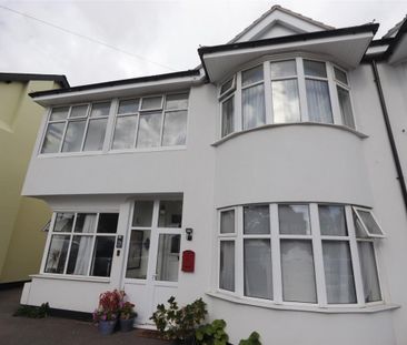Crowstone Road, Westcliff-On-Sea - Photo 2