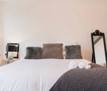 Room in a Shared Flat, Further Green Road, SE6 - Photo 3