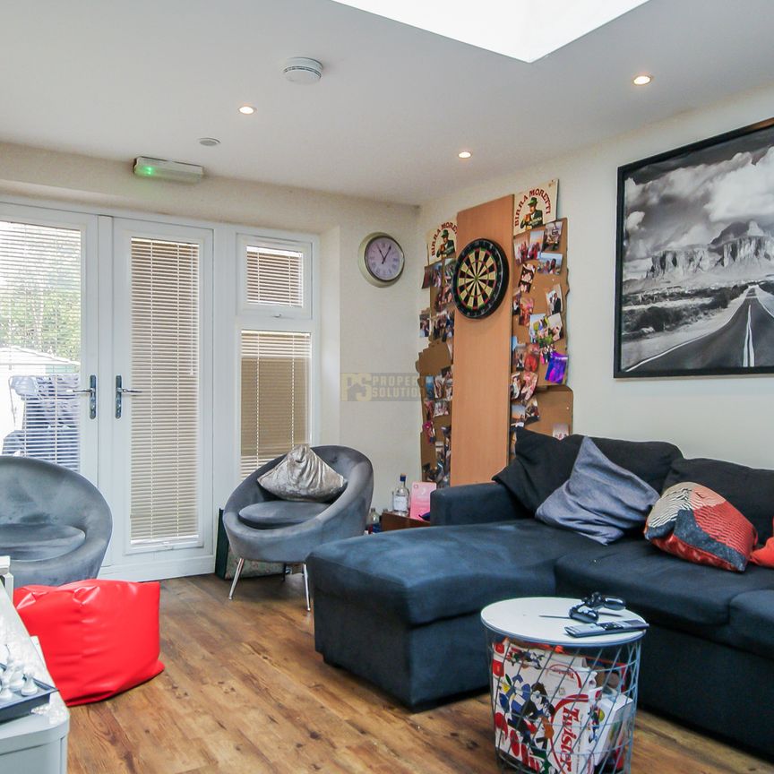 85A Heeley Road - Photo 1