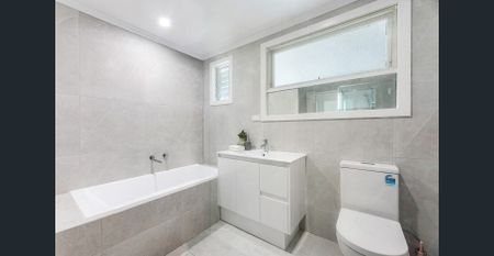 Family Home in the Heart of Mooroolbark - Photo 2