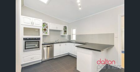 Stylish Carrington Cottage! - Photo 2