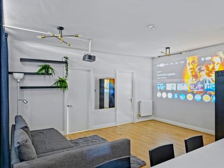 2 Bed Flat, Merton High St, SW19 - Photo 2