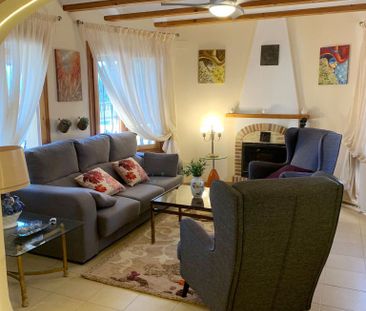 Villa for rent with 3 bedrooms and pool in Calpe for the winter sea... - Photo 6