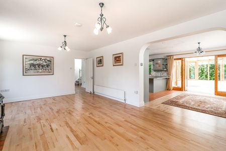 Bridon, Enniskerry Road, Kiltiernan, Dublin 18, D18 W540 - Photo 5