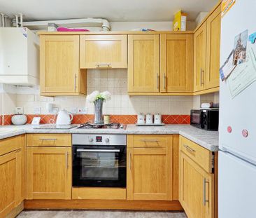 2 bedroom terraced house to rent - Photo 5