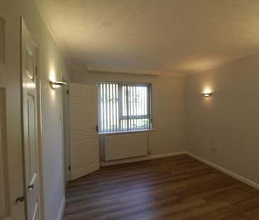 Flat to rent on - Photo 5