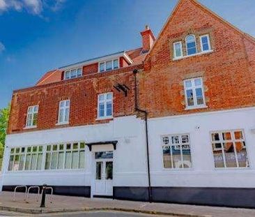 Cambridge Court, Camberley, GU15 - Photo 1