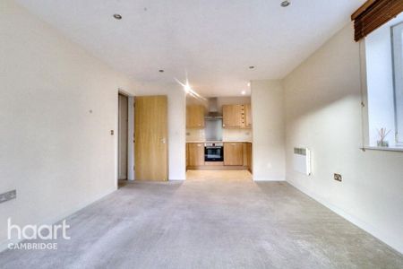 2 bedroom apartment to rent - Photo 2