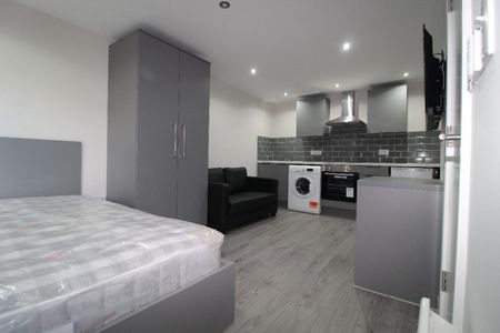 Market Street West Flat, PRESTON, Lancashire PR1 2HB - Photo 4