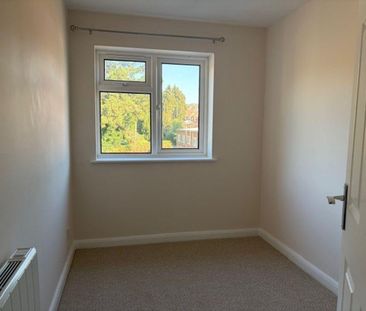 Wethered Road Marlow SL7 3EA - Photo 1