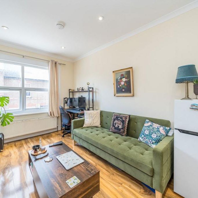 1 bedroom flat to rent - Photo 1