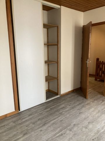 Location Appartement 3 pièces 56m² LIBOURNE 33500 - Photo 3