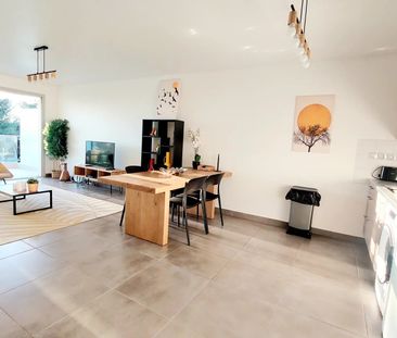 Location Appartement 3 pièces 68m² NICE 06200 - Photo 1