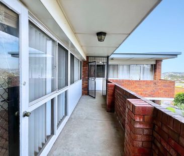 13/90-100 Tyrrell Street, The Hill - Photo 1