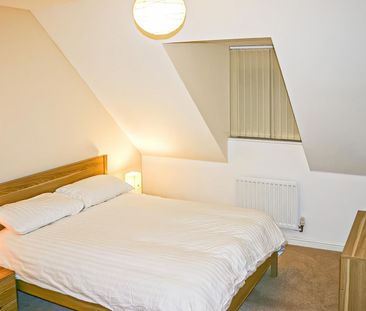 1 bedroom House To Let Total Size: 1777 SQ FT - Photo 2