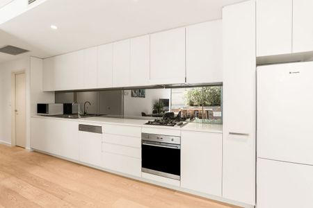 2/85 Bourke Street, Woolloomooloo NSW 2011 - Apartment For Rent | Domain - Photo 3