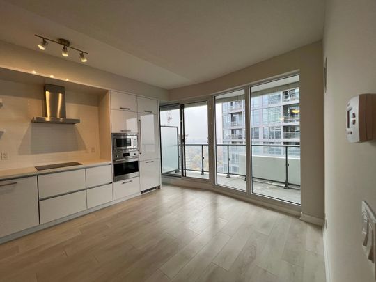 For Lease - 2221 Yonge Street Unit# 2505, Toronto, Ontario - Photo 1