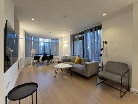 2 bedroom ground floor flat to rent - Photo 4