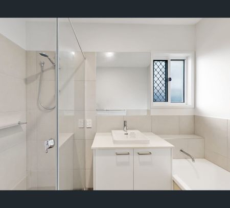 63 Lord Howe Circuit, Banya, Qld 4551 - Photo 5