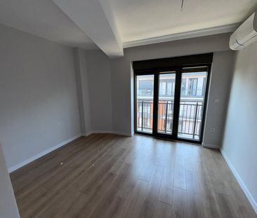 Ny etagelägenhet med 2 sovrum i Istanbul Kadikoy - Photo 1