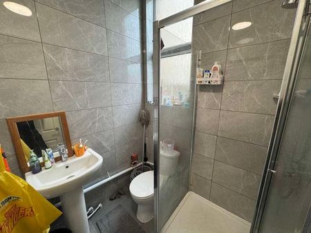 Denzil Avenue, SO14 - Photo 2