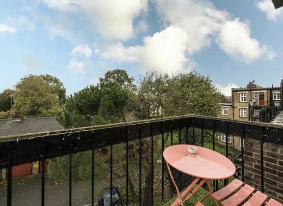 Eaton Rise - Photo 1
