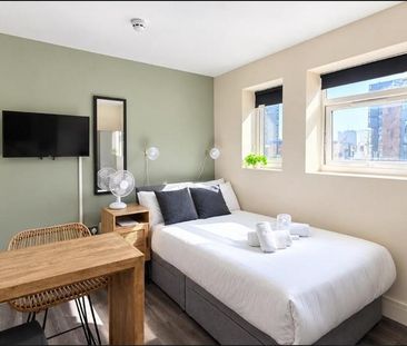 Studio to rent - Photo 2