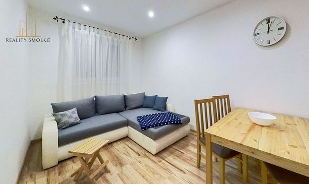 PRENÁJOM: Kompaktný a moderne zariadený 2-izbový byt v Prešove. - Fotografia 1