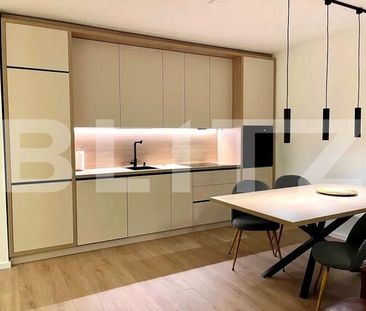 Apartament ultrafinisat de 2 camere, parcare la cerere, complexul Liberty Park - Photo 1