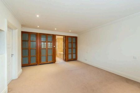 8 bedroom house to rent - Photo 2