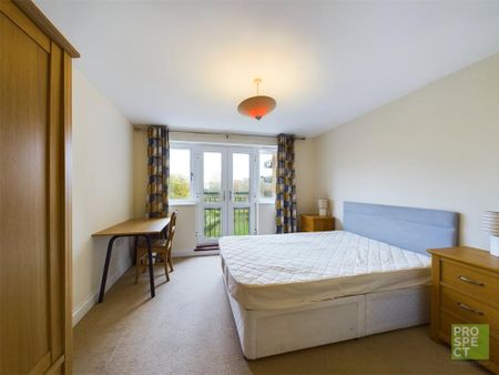 2 bedroom apartment to rent - Photo 2