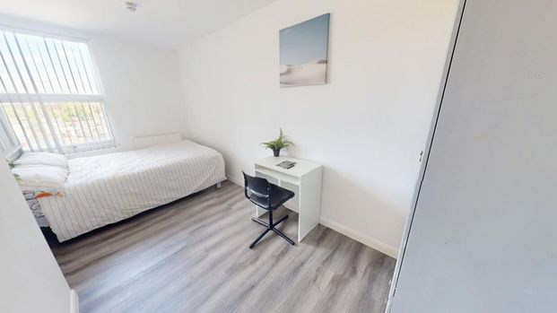 6 bedroom flat share to rent - Photo 1