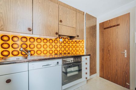 Attraktive 5-Zimmerwohnung mit sehr grosser Terrasse (92m2) mitten in Langenthal - Photo 2