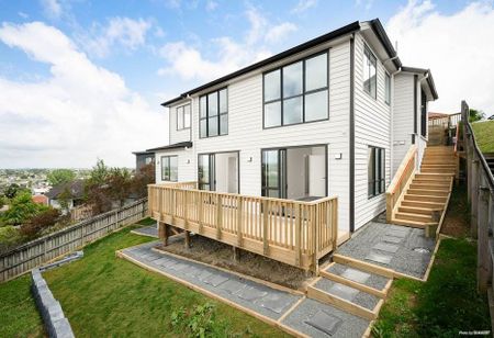 Modern 3BR Flat in Papakura - Photo 4