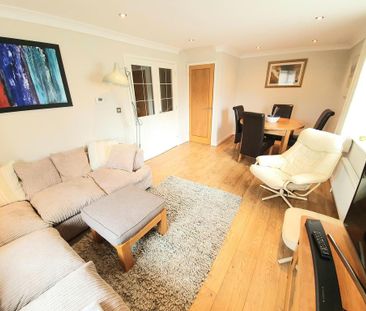 3 bedroom maisonette to rent - Photo 2