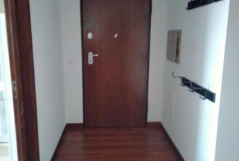 Apartamento T1 luminoso na Rua Henrique de Sousa Reis no Porto