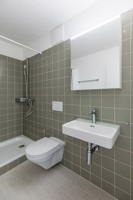 MIETEN OHNE KAUTION Neu sanierte und zentral gelegene Wohnung! - Foto 1