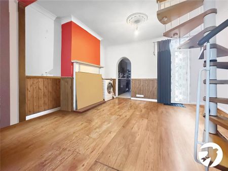 2 bedroom terraced house to rent - Photo 2