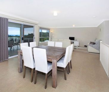 Stunning Family Home in Kiama - Photo 2