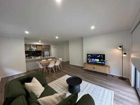 Tarneit - Photo 2