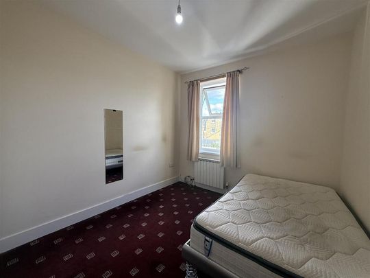 House share to rent - Photo 1