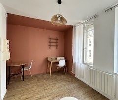 STUDIO MEUBLÉ AVEC GOÛT - QUARTIER SAINT HONORÉ - Photo 3