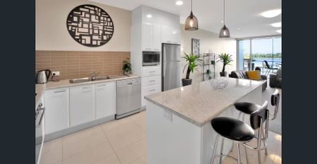 Fully Furnished Coastal Apartment - Photo 4