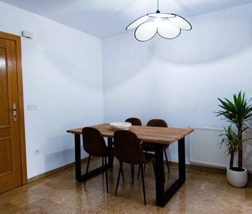 2 room luxury Flat for rent in Valencia - Photo 6