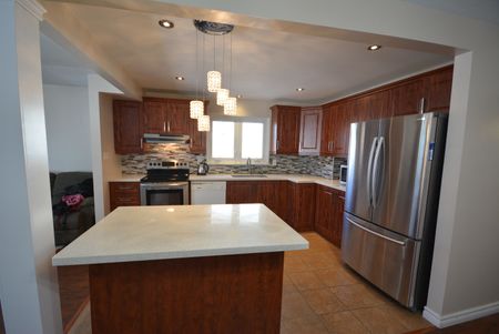 For Lease - 1463 Glen Rutley Circle, Mississauga, Ontario - Photo 4